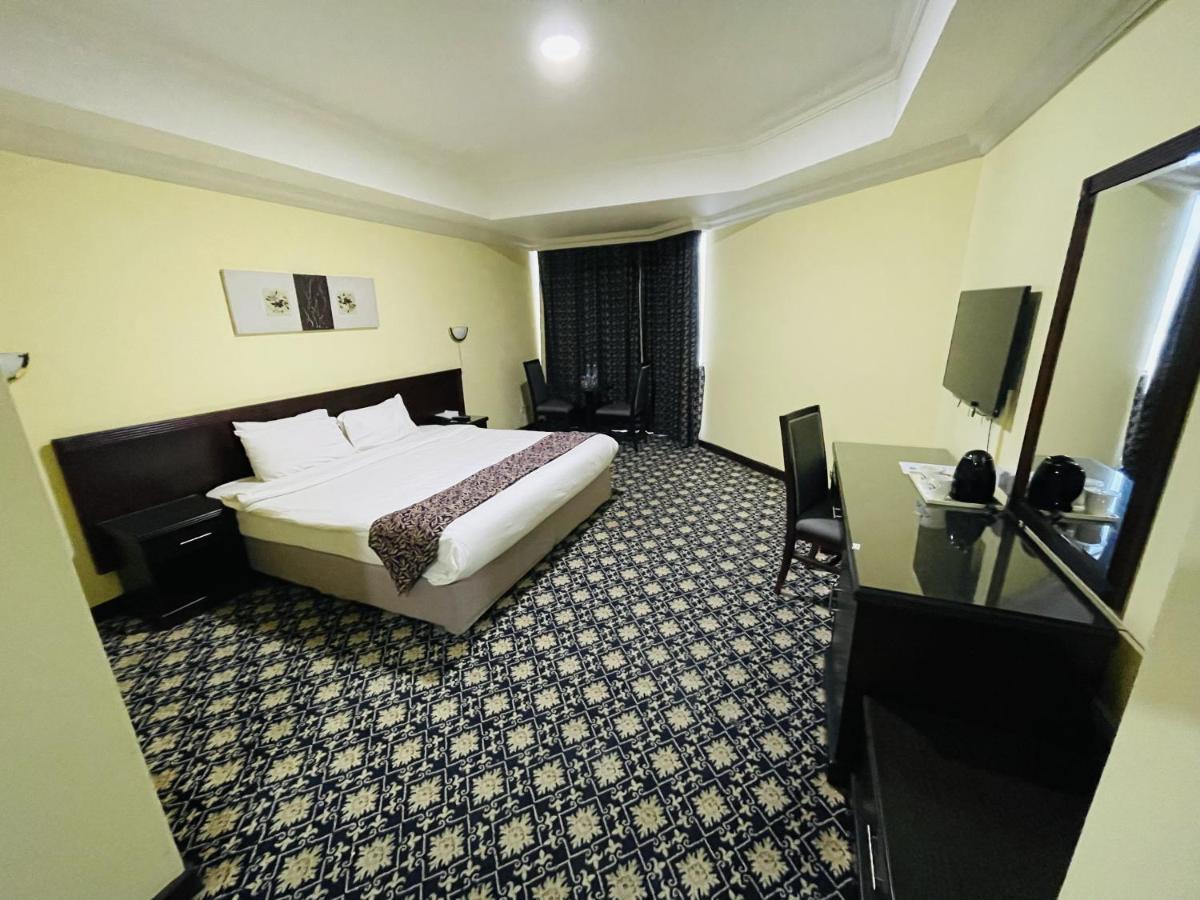 Phoenicia Tower Hotel And Spa Manama Eksteriør bilde